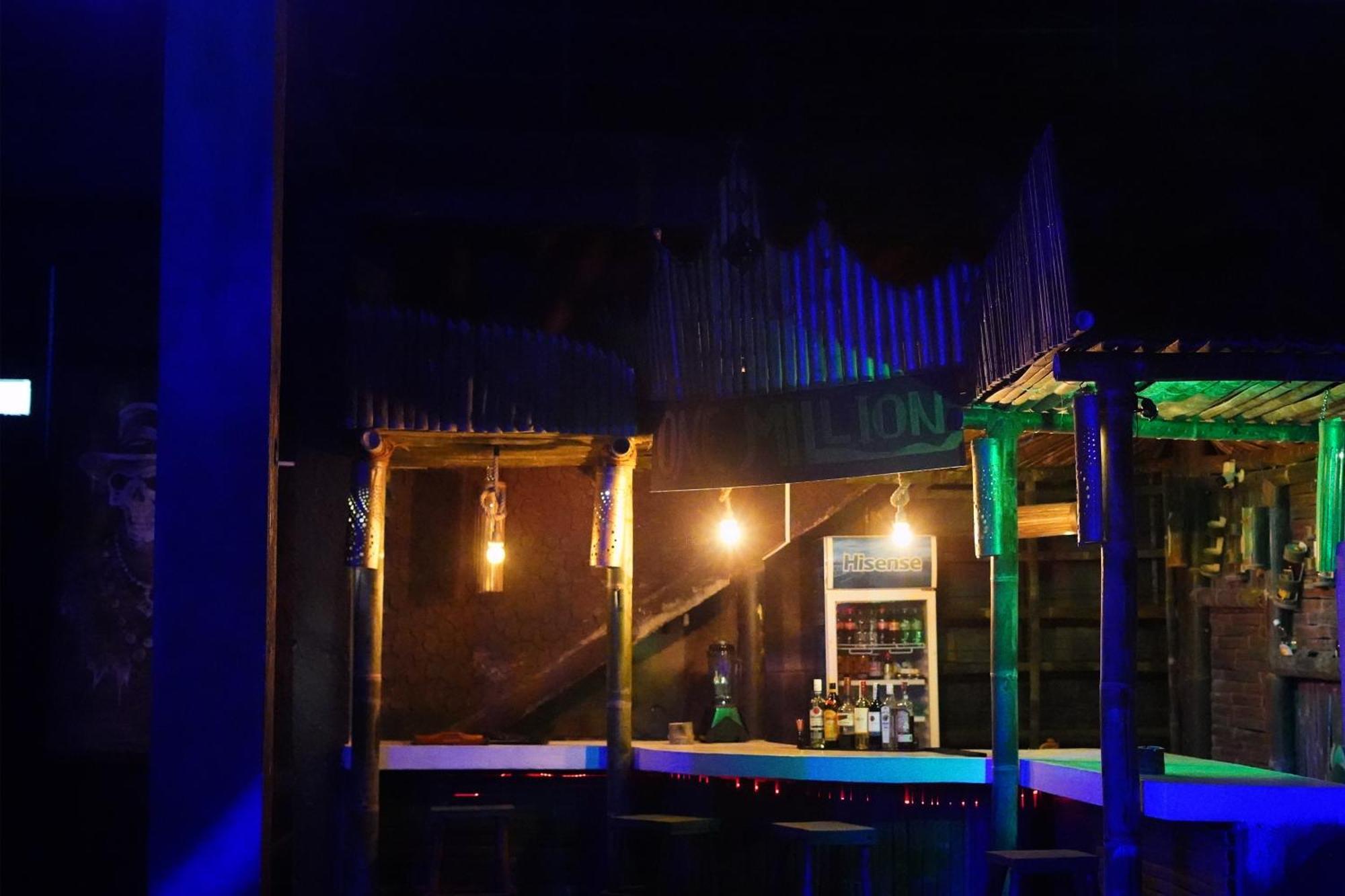 Ceylon Happy Laugh - Ella Hostel Exterior photo